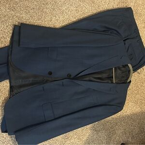 Hugo Boss Deep Blue Men's Suit